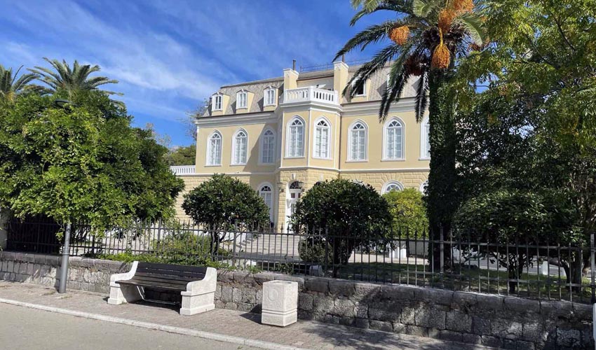 dvor serg