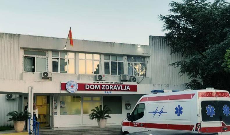 Bar: Zdravstvena zaštita & turisti