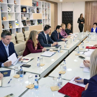 Raičević se sastao sa ministarkom Nišić i direktorom Zavoda za zapošljavanje Perčobićem