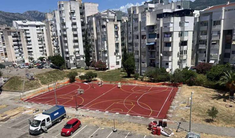Pogled sa terase...