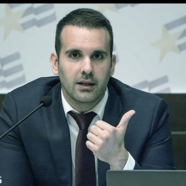 Za danas zakazan premijerski sat