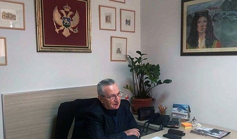 vesovic penzioner